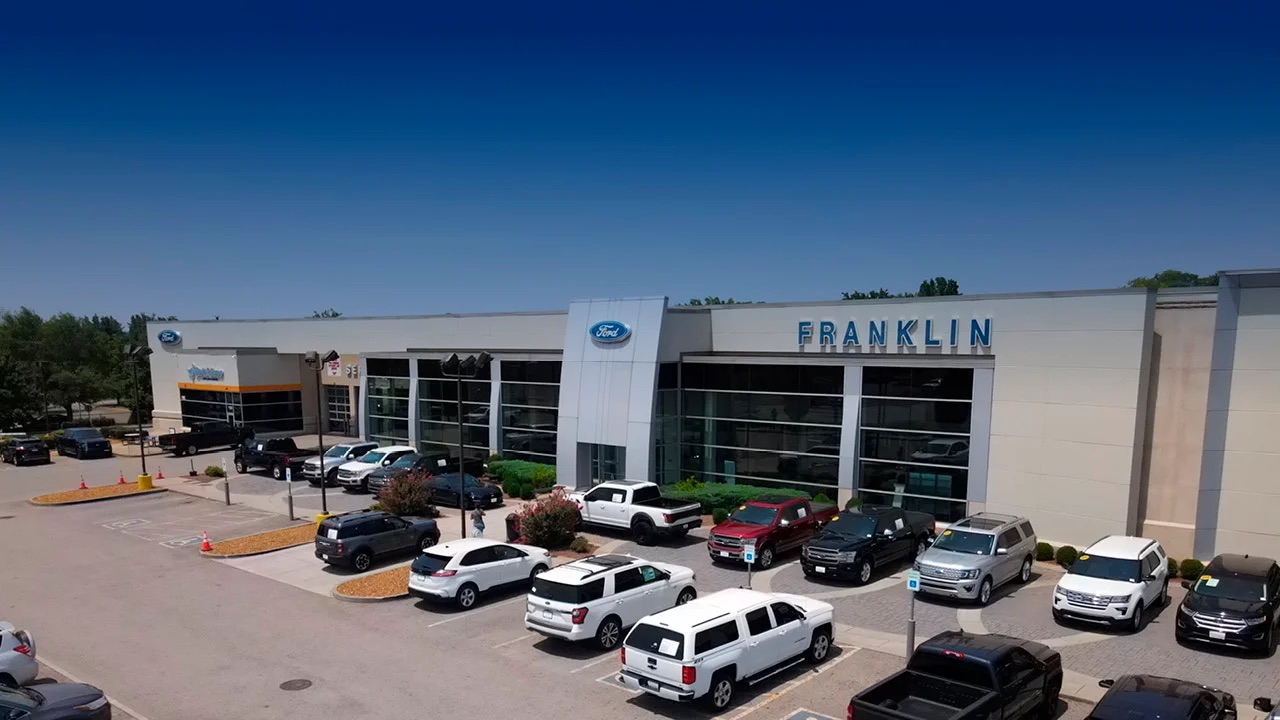 Ford of Franklin dealership storefront in Franklin, TN