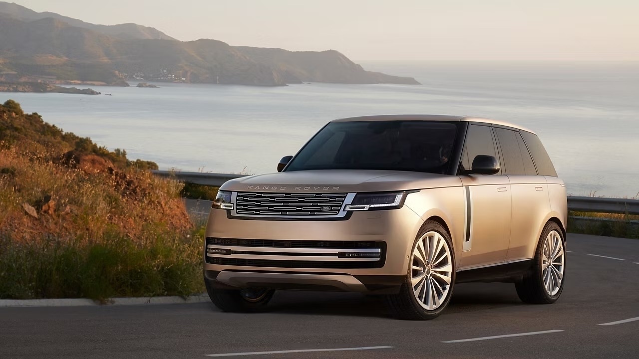 Champagne Land Rover Range Rover L460