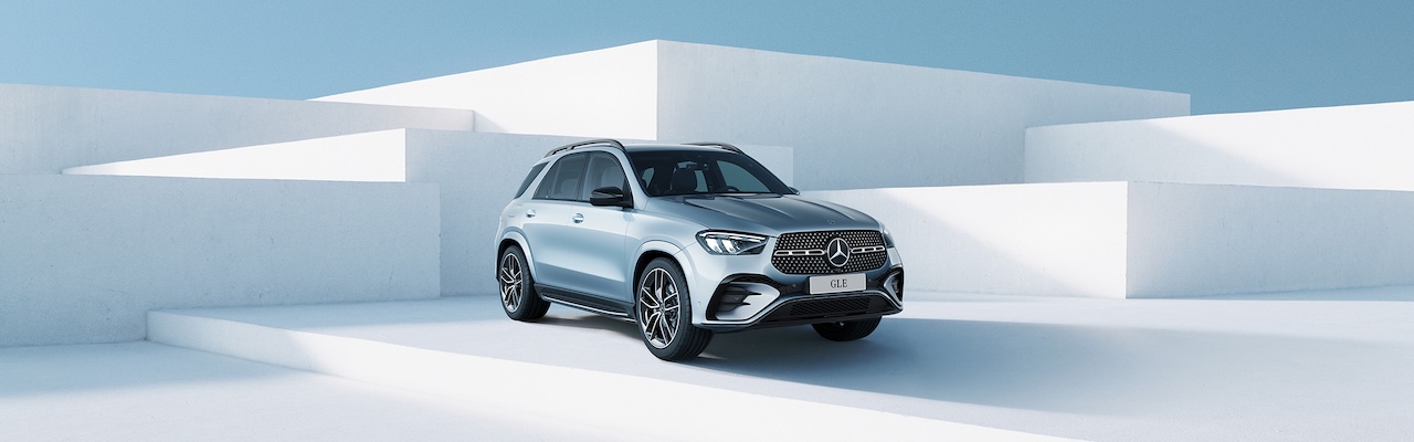 Mercedes-Benz GLE luxury SUV studio showcase highlighting premium comfort, technology, and SUV versatility for Winter Park drivers visiting Mercedes-Benz of Melbourne