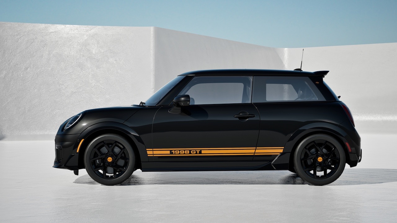 Side profile of the MINI 1998 GT Edition showing its compact GT stance