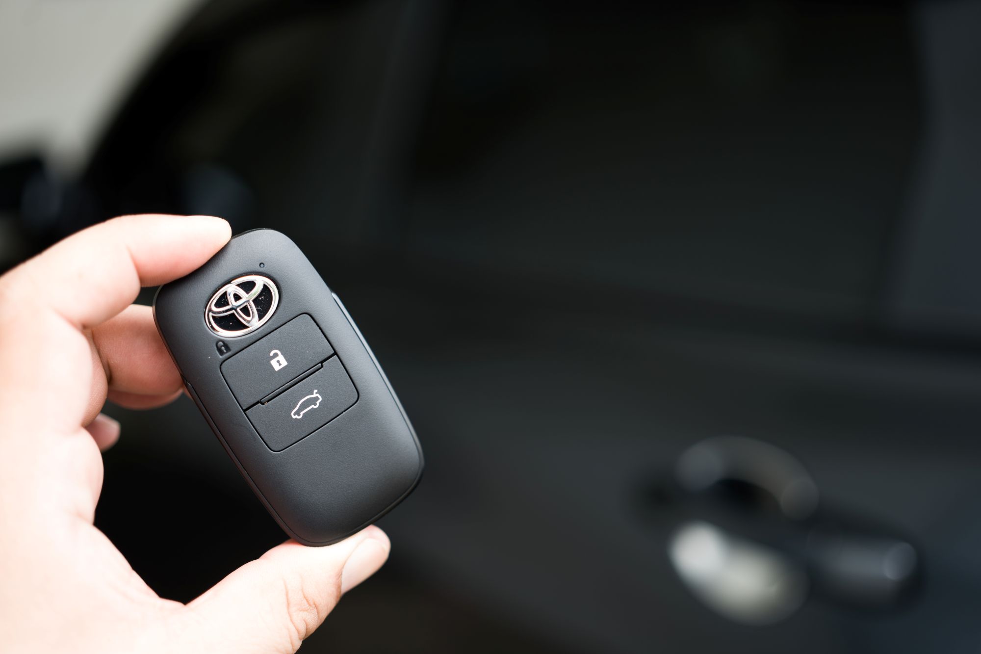 Toyota key fob battery replacement at Toyota Knoxville Service Center in Knoxville, TN