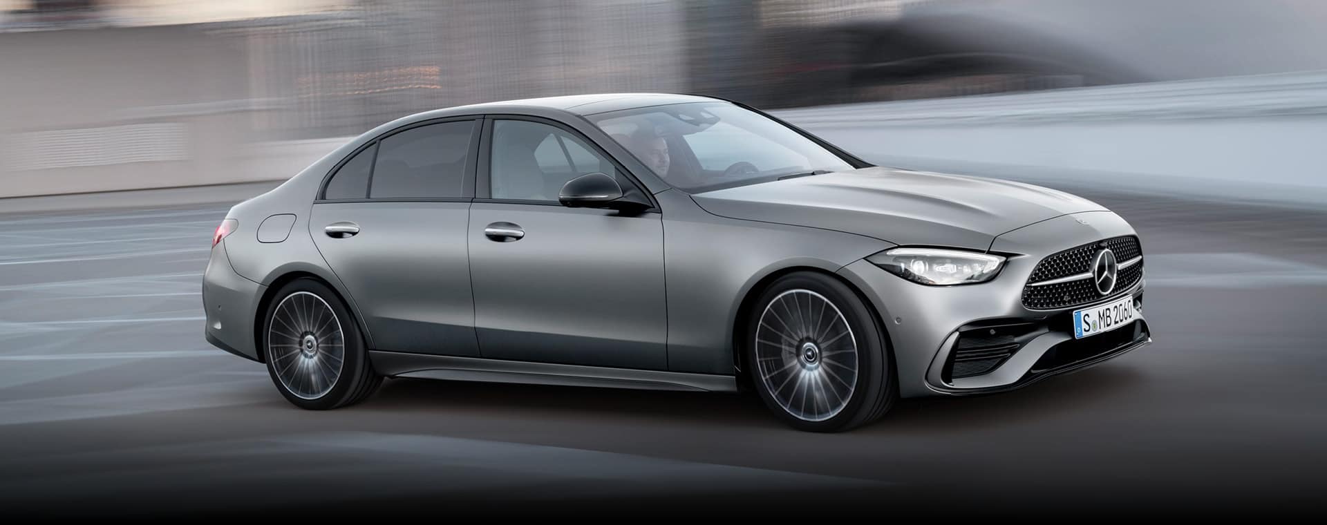 Unlike its previous iterations of the 2020 Mercedes-Benz C-class or the 2021 Mercedes Benz c class, the 2022 Mercedes-Benz C class is a luxury sedan for the masses.